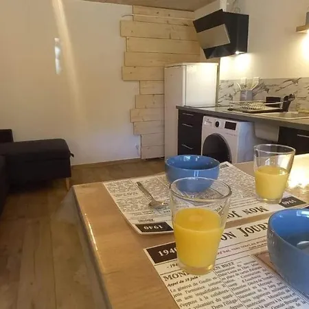 Gites & Cocon Des Puys - Au Coeur Des Volcans D'Auvergne Nébouzat Extérieur photo